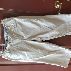 Eddie Bauer Blakely fit Khaki Capri size 8